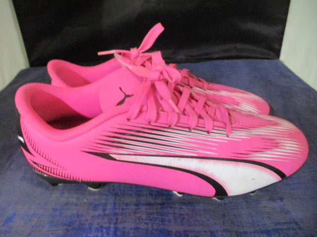 Load image into Gallery viewer, Used Puma Ultra Soccer Cleats Size 6.5
