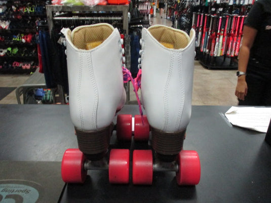 Used Riedell 111 Roller Skates Size 4