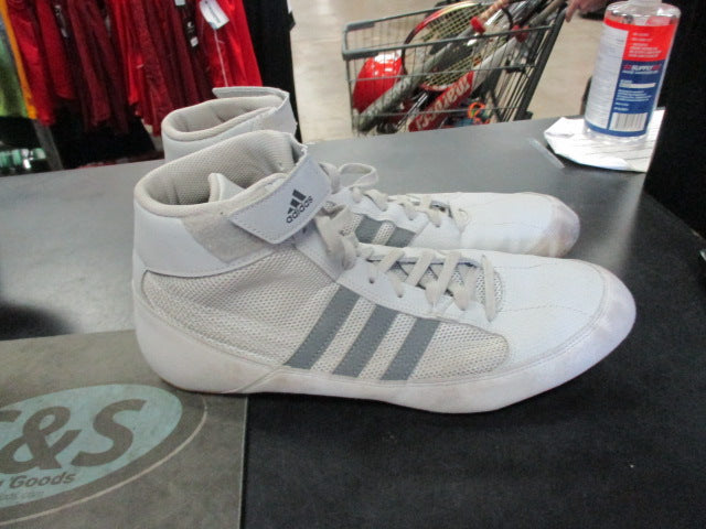 Load image into Gallery viewer, Used Adidas Size 13 Wrestling Shoes
