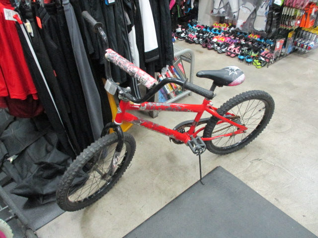 Load image into Gallery viewer, Used Huffy Rock - It 20&quot; Kids Bicycle
