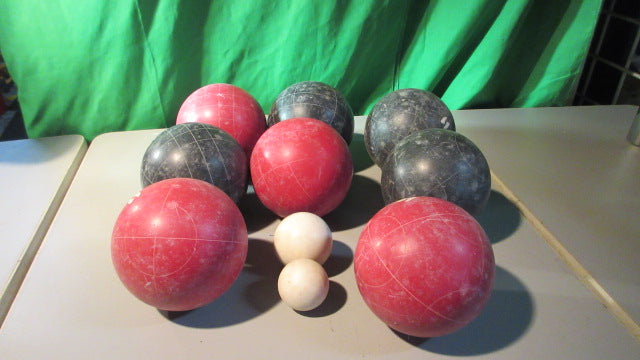 Load image into Gallery viewer, Used Sportcraft Bocce Balls Set of 10 - Includes Bag
