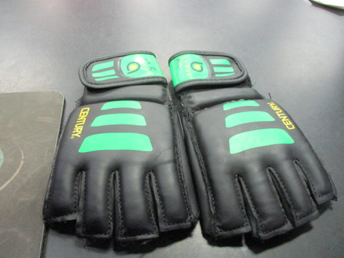 Used Century Brave Size X/XL Martial Arts Gloves