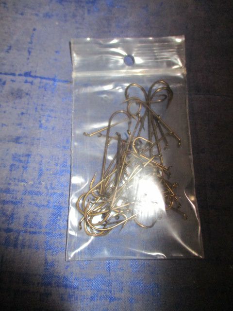 Load image into Gallery viewer, Used Assorted Fishing Hooks - 52 Hooks
