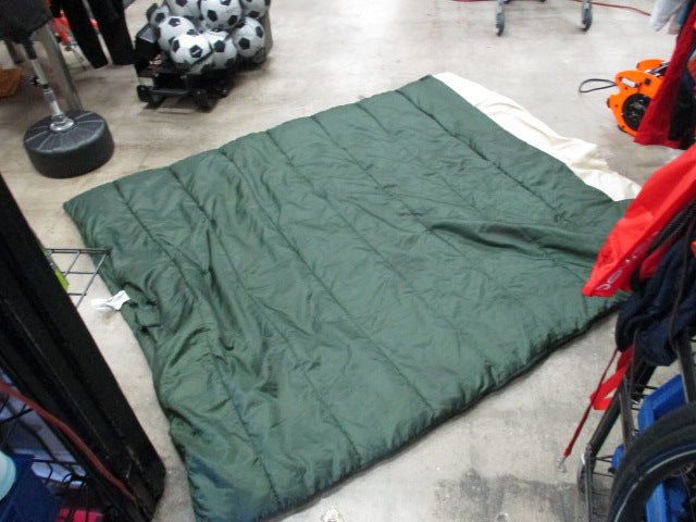 Load image into Gallery viewer, Used Ozark Trail 35 Deg Double Cool Weather Sleeping Bag
