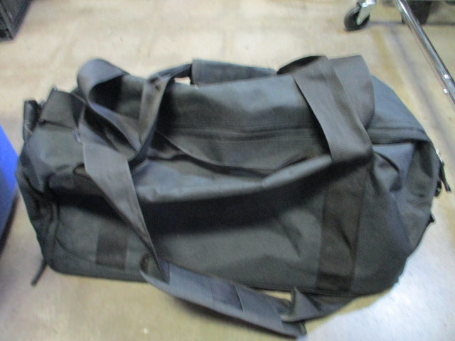 Load image into Gallery viewer, Used Score Madison Futbol Club Equipment Bag / Duffle Bag
