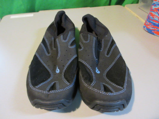 Used Ahnu Water Shoes Size 7