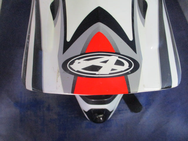 Load image into Gallery viewer, Used Answer M7 Fiberglass Motorcross Helmet Youth Size Medium
