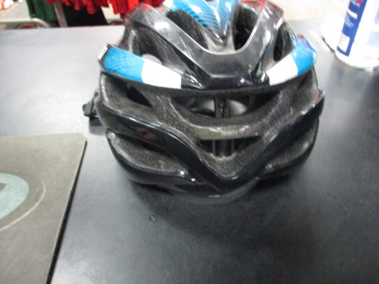 Used Giro Trinity Size 51-61CM Bicycle Helmet