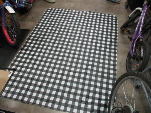 Used Camping Table Cloth 5x4