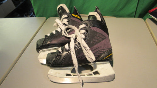 Used Bauer 140 Hockey Skates Size Youth 9