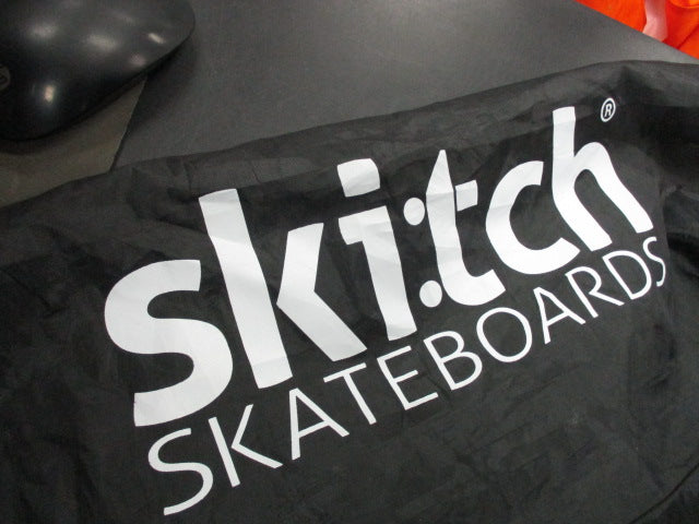 Load image into Gallery viewer, Used Ski:Tch Skateboard Drawstring Bag
