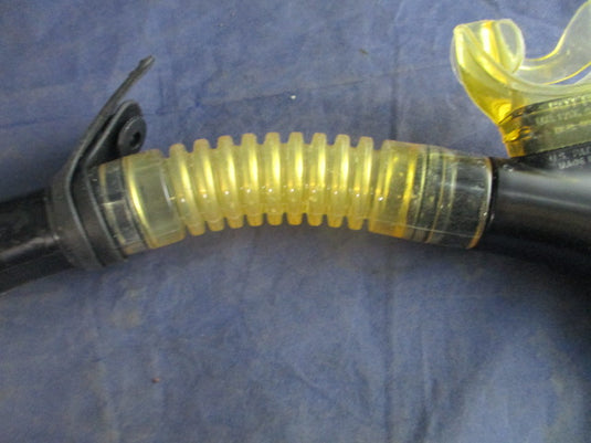 Used Aqualung Impulse Dry Snorkel