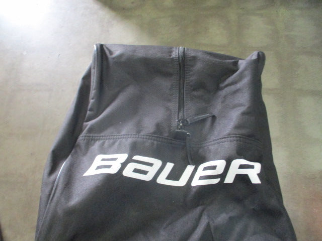 Load image into Gallery viewer, Used Bauer Large Duffle Bag
