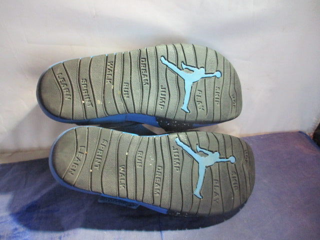 Load image into Gallery viewer, Used Nike Jordan Flare Shoes Youth Size 3
