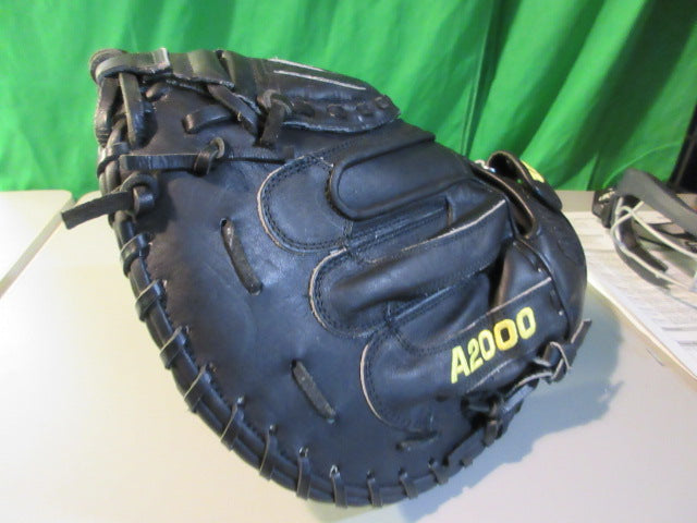 Load image into Gallery viewer, Used Wilson A2000 Softball 33&quot; Pro Stock Catcher&#39;s Mitt
