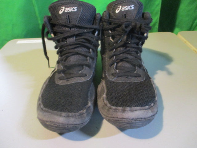 Load image into Gallery viewer, Used Asics Matflex Black Youth Size 3 Wrestling Shoes
