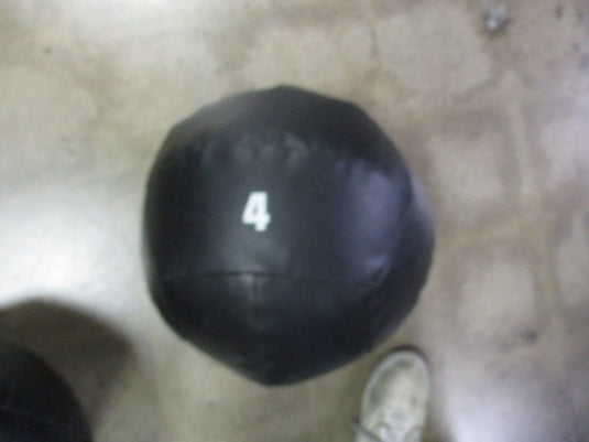 Used Rogue 4 LB Medicine Ball