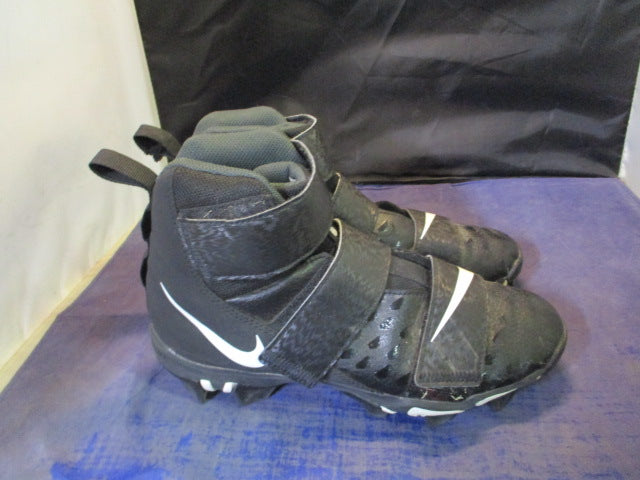 Load image into Gallery viewer, Used Nike Force Savage 2 Shark Cleats Youth Size 5.5 - wear on strap
