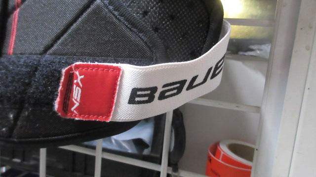 Load image into Gallery viewer, Used Bauer NSX JR Large Hockey Shoulder Pads
