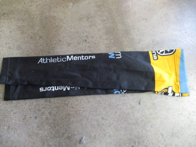 Load image into Gallery viewer, Used Giordana Athletic Mentors Unisex Small Cycling Arm Sleeves
