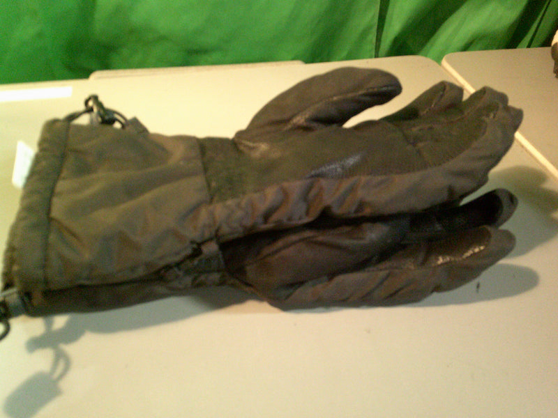 Load image into Gallery viewer, Used Women&#39;s Marmot Snow Gloves Size Small
