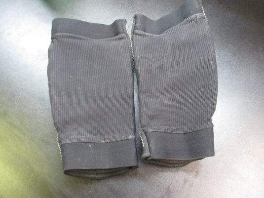 Used Wilson Padded Arm Sleeves