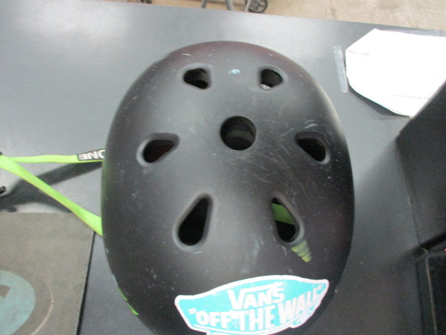 Load image into Gallery viewer, Used S1 Size 53CM Skate Helmet
