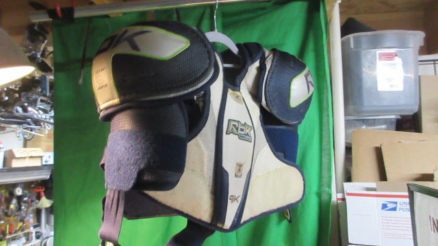 Load image into Gallery viewer, Used Reebok NHL Hockey Chest Protector Size 4
