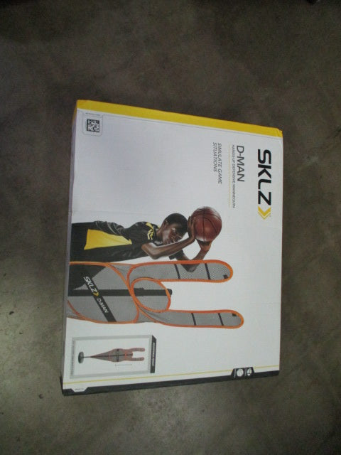 Load image into Gallery viewer, SKLZ D-Man Hands-Up Defensive Mannequin Football Basketball
