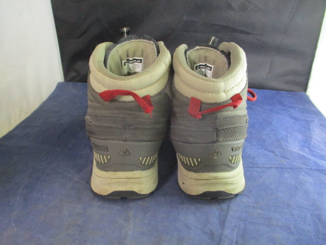 Load image into Gallery viewer, Used Vasque Waterproof Hiking Boots Size 3
