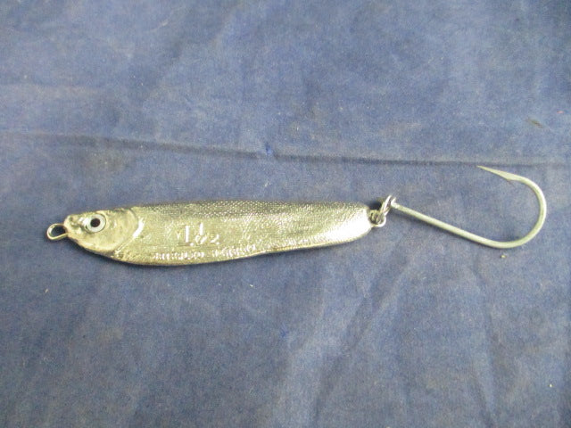 Load image into Gallery viewer, Used Luhr-Jensen Crippled Herring 1 1/2&quot; Lure
