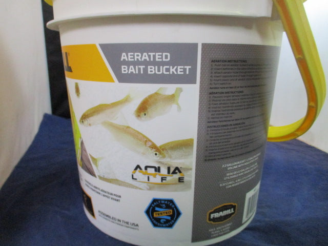 Load image into Gallery viewer, Used Frabill Aerated Bait Bucket
