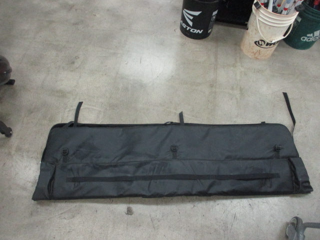 Load image into Gallery viewer, Used Thule GateMate Pro Padded Truck Tailgate Cover 62&quot;
