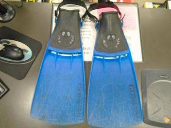 Used Aqua Lung Compro Dive Fins Sz XS