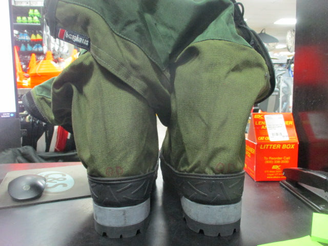 Load image into Gallery viewer, Used Scarpa Boots Men&#39;s Size 11 with Green Covers
