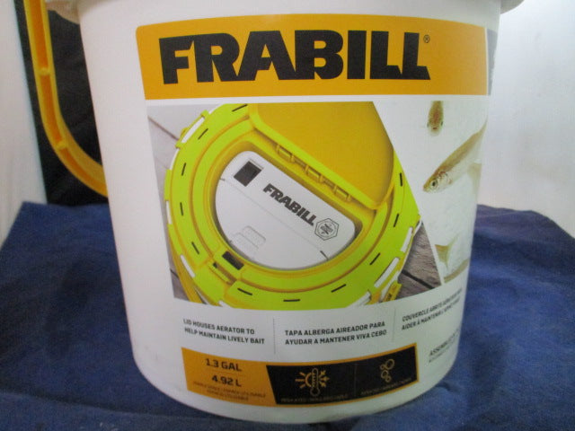 Load image into Gallery viewer, Used Frabill Aerated Bait Bucket
