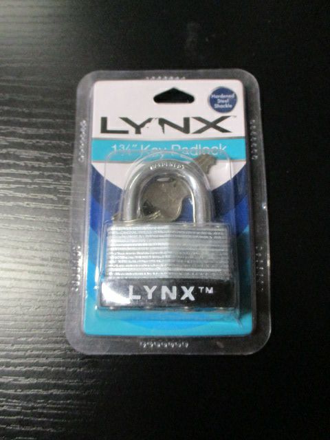 Load image into Gallery viewer, New Lynx 1 3/4&quot; Key Padlock
