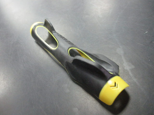 Load image into Gallery viewer, Used SKLZ Golf Grip Trainer Attachment for Improving Hand Positioning
