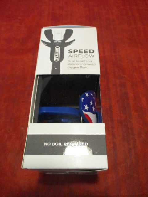 Load image into Gallery viewer, New Battle Speed USA Flag Mouthguard- OSFM
