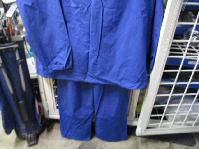 Load image into Gallery viewer, Used Pro Rainer Men&#39;s Rain Suit Jacket / Pant Combo Men&#39;s Size Small
