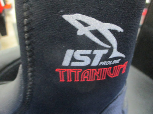 Used IST Proline Titanium Dive Boots Size 8