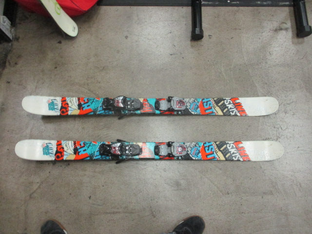 Load image into Gallery viewer, Used Lime Super Hero 123 Cm Downhill Skis Wioth Marker Binding
