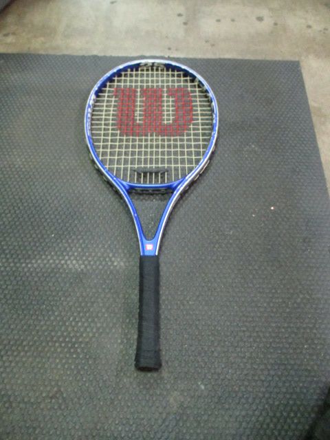 Load image into Gallery viewer, Used Wilson Hammer 25 Tennis Racquet - 25&quot;
