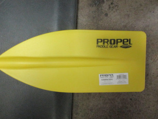 Used Propel Paddle Gear 4-1/2 ft. Aluminum Paddle/Oar