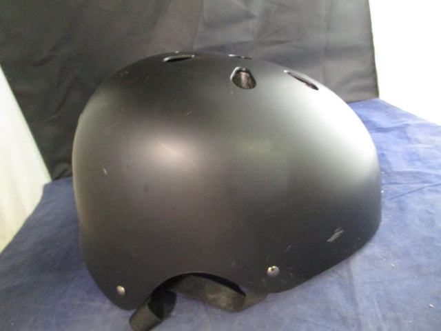 Load image into Gallery viewer, Used Black Bicycle / Skate Helmet with Safety Light Size Large
