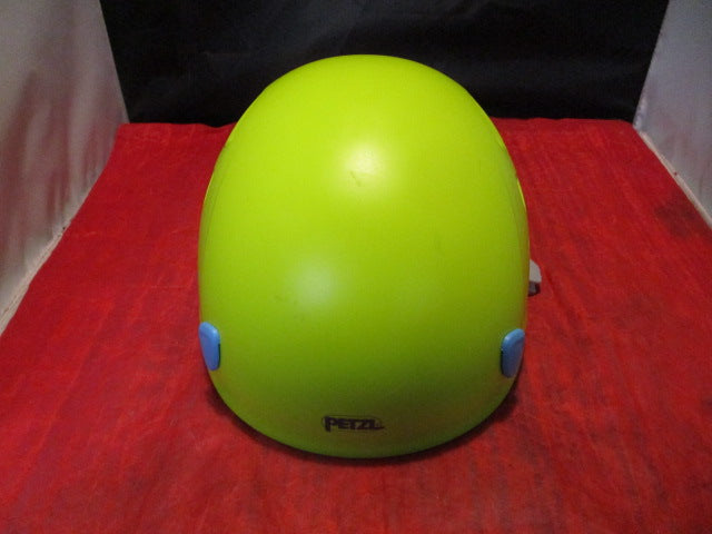 Load image into Gallery viewer, Used Petzl Picchu Youth Climbing/Clycing Helmet
