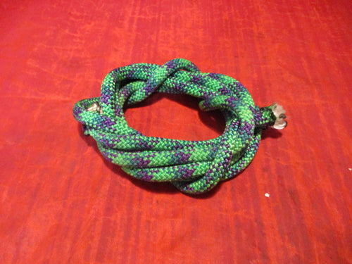 Used Green Rope 67 inch