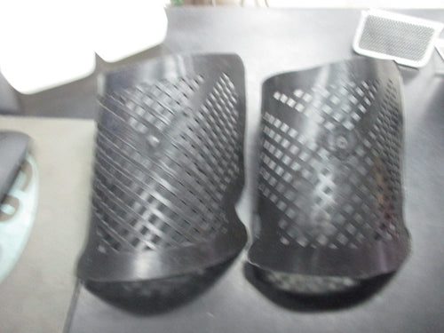 Used Fin Accessory Plastic Insert for Storing Scuba and Fishing Fins