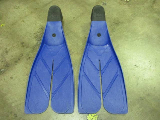 Used Oceanic Vortex V6 Split Fins Size 4-5