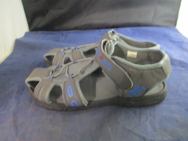 Load image into Gallery viewer, Used Beverly Hills Polo Club Sandal Shoes Yoouth Size 4
